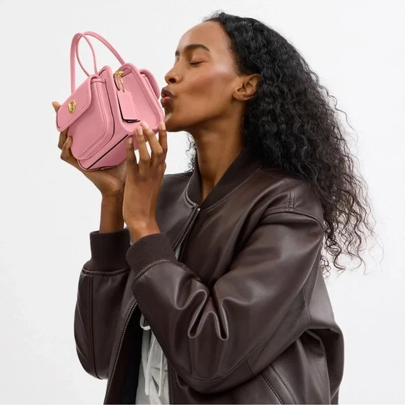 Coach Originals Glovetanned Leather Mini Safari Tote Pink NWOT - Picture 9 of 9